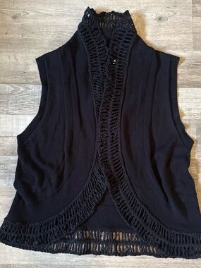 Black Crochet Trim Sleeveless Vest size M
